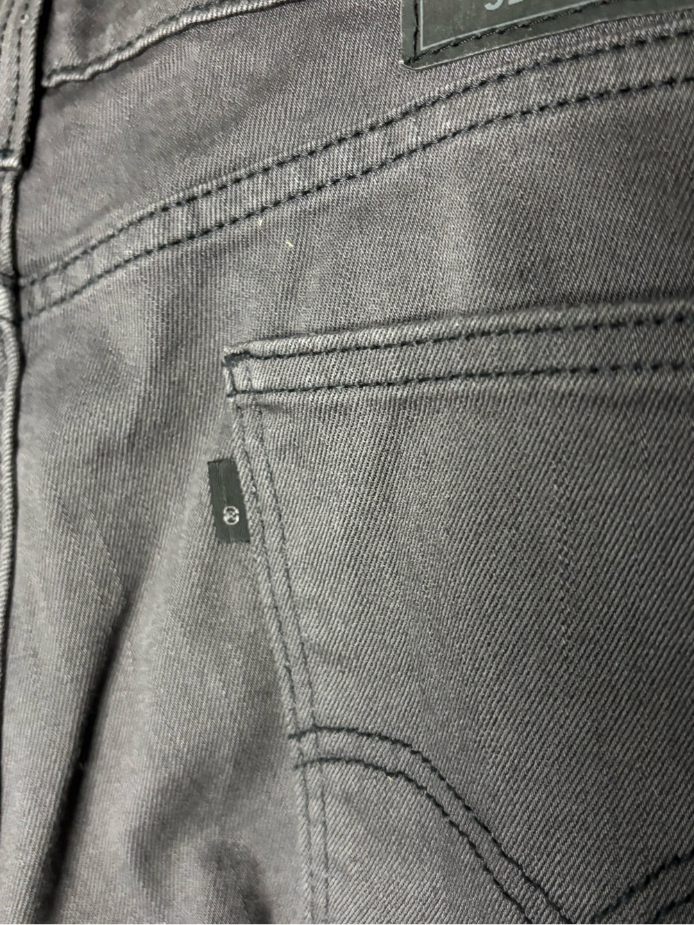 Levi's 511 Grey Slim Fit Men’s Jeans 36x30 EUC - Picture 6 of 9